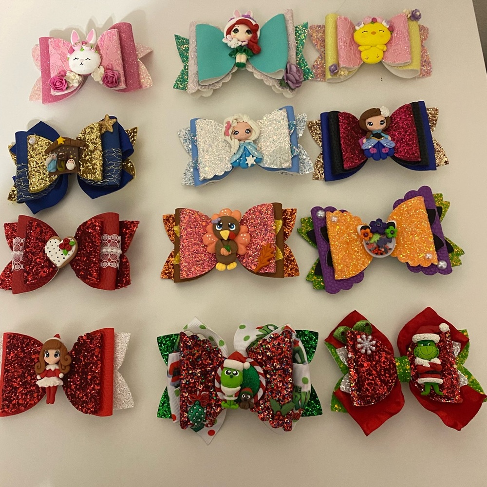 Custom bows $15 each
